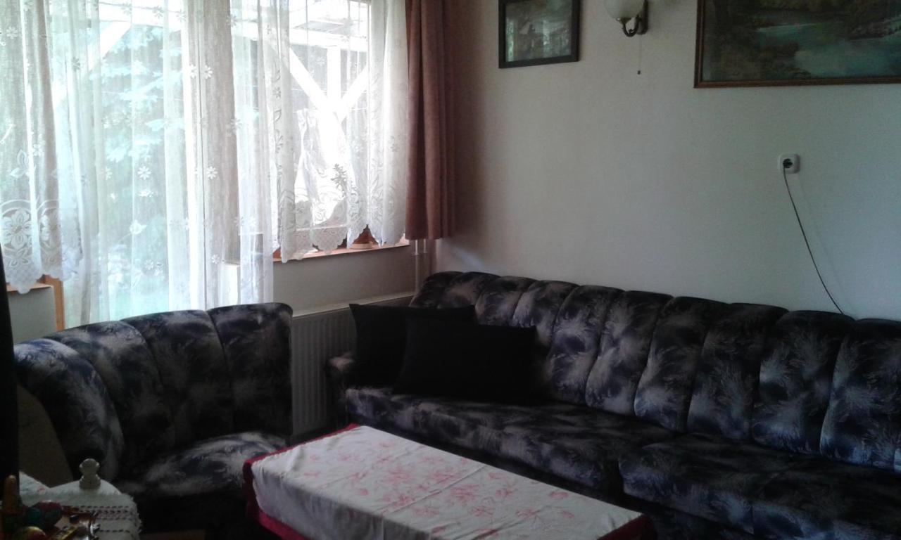 Hutter Vendeghaz Hotel Szantod Luaran gambar
