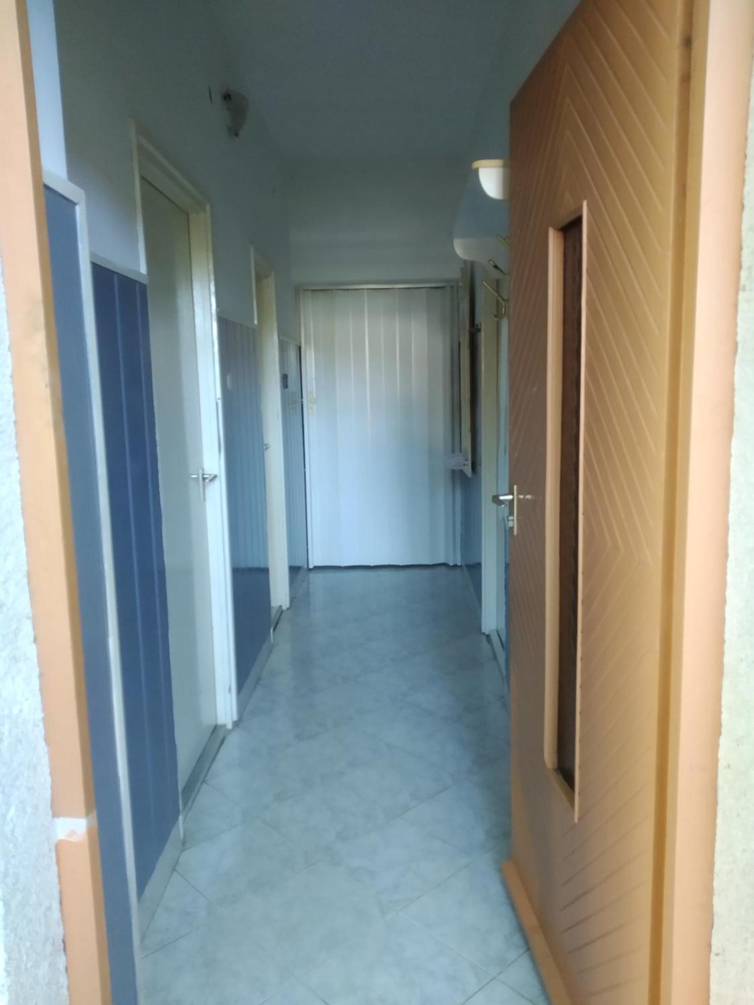 Hutter Vendeghaz Hotel Szantod Luaran gambar